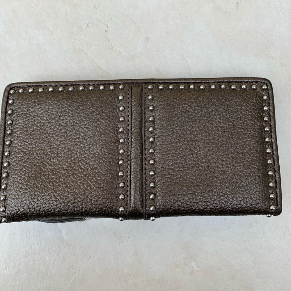 Brighton Wallet